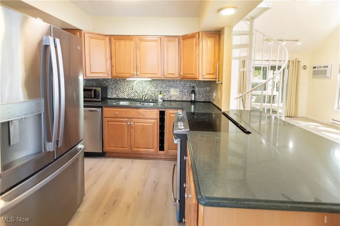 401 Columbia Road, Bay Village, Ohio 44140,MLS Now Listing ID