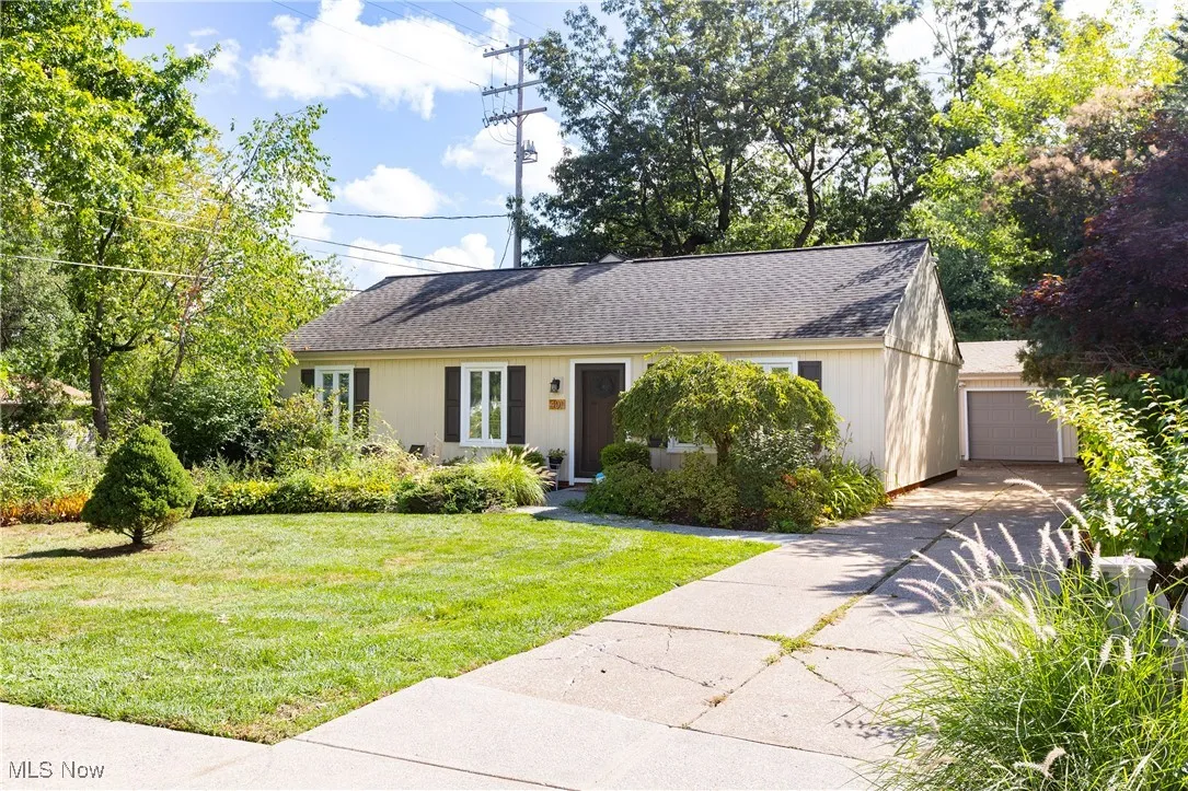 401 Columbia Road, Bay Village, Ohio 44140,MLS Now Listing ID