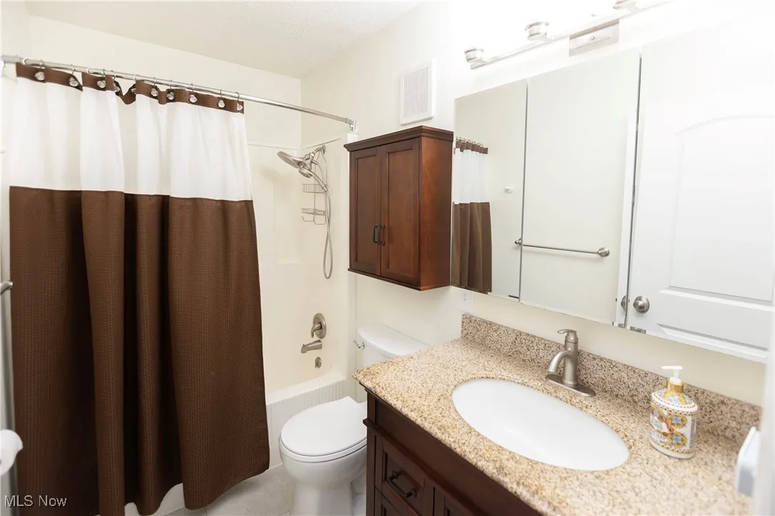 401 Columbia Road, Bay Village, Ohio 44140,MLS Now Listing ID
