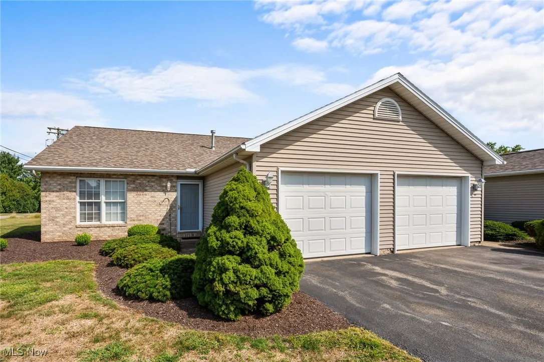232 Bayview Drive, Cortland, Ohio 44410,MLS Now Listing ID