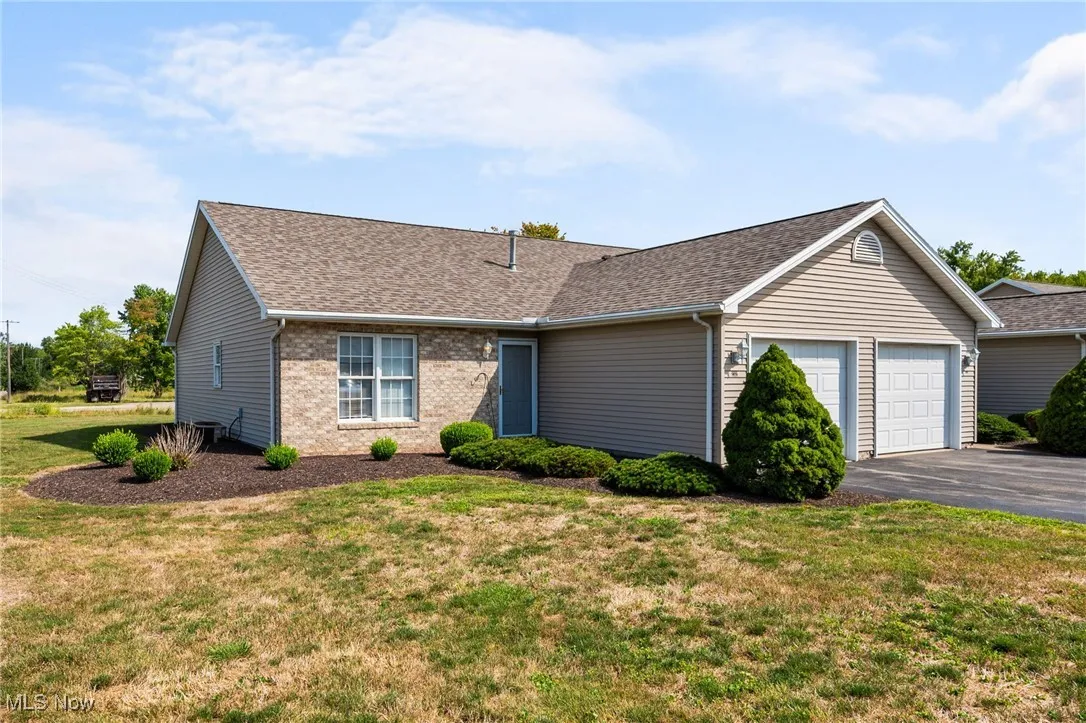 232 Bayview Drive, Cortland, Ohio 44410,MLS Now Listing ID