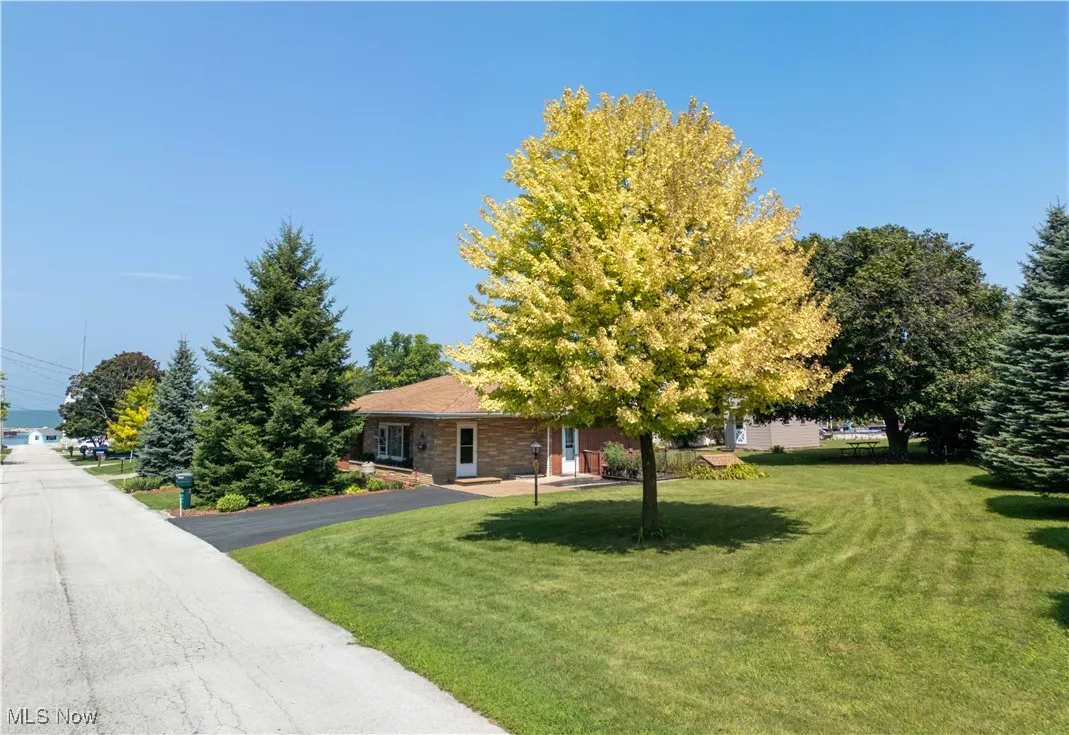 View of front of house with a front lawn