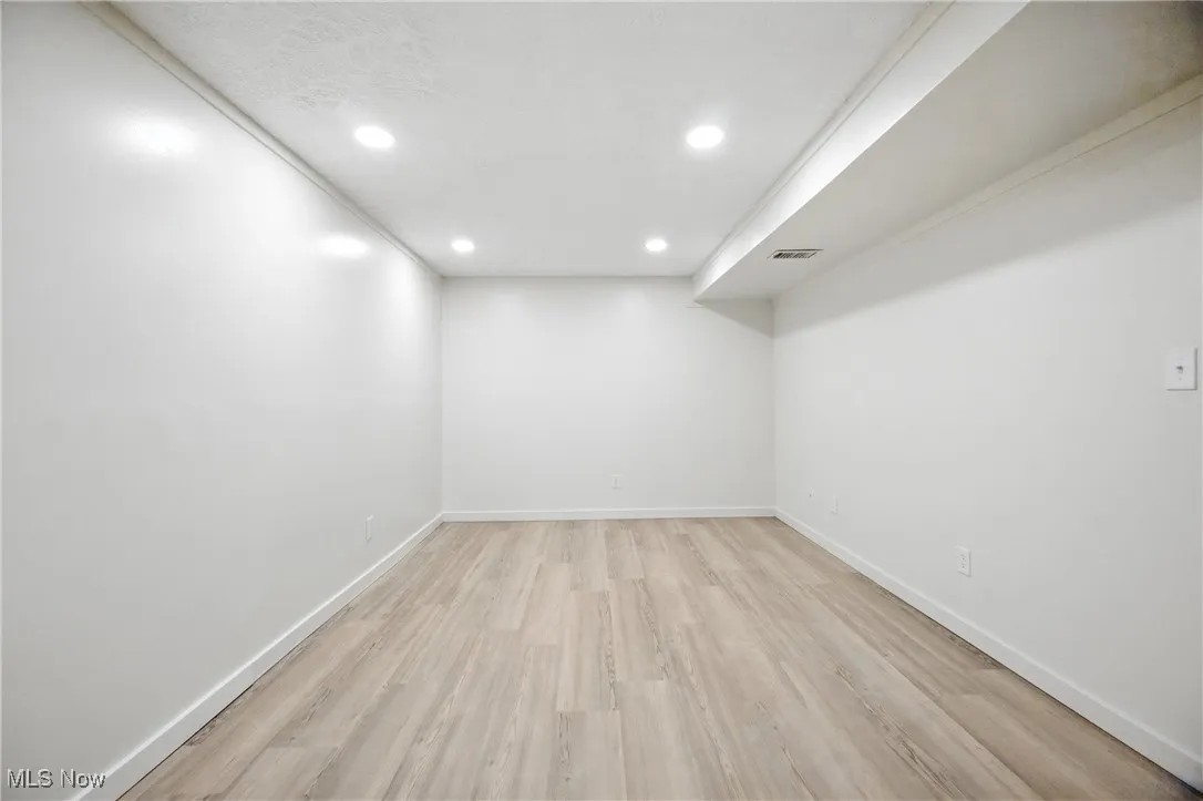 bonus room