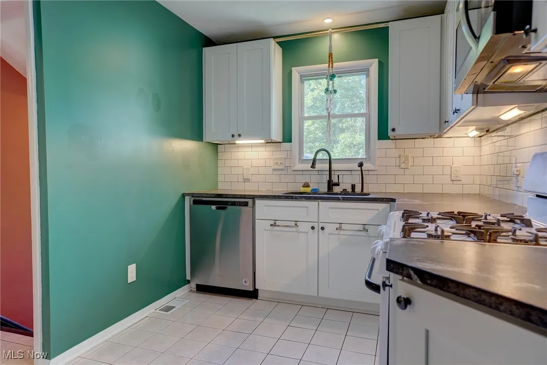5503 W Pleasant Valley Road, Parma, Ohio 44129,MLS Now Listing ID