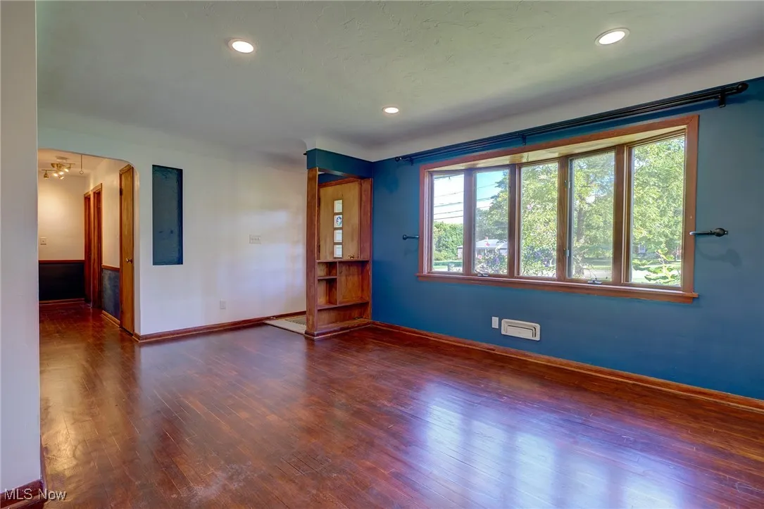 5503 W Pleasant Valley Road, Parma, Ohio 44129,MLS Now Listing ID