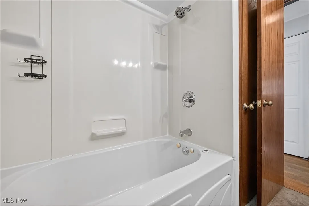 4061 Kenyon Avenue, Lorain, Ohio 44053,MLS Now Listing ID