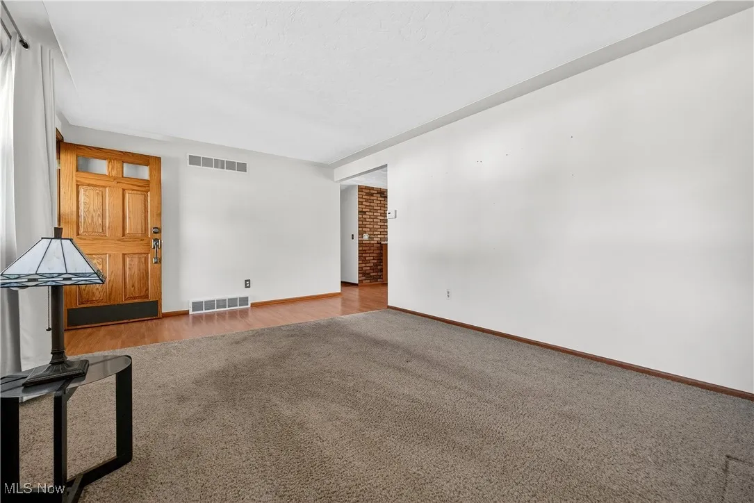 4061 Kenyon Avenue, Lorain, Ohio 44053,MLS Now Listing ID
