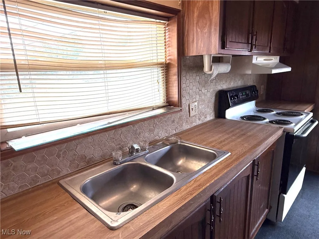 276 Broadway Street, Quaker City, Ohio 43773,MLS Now Listing ID