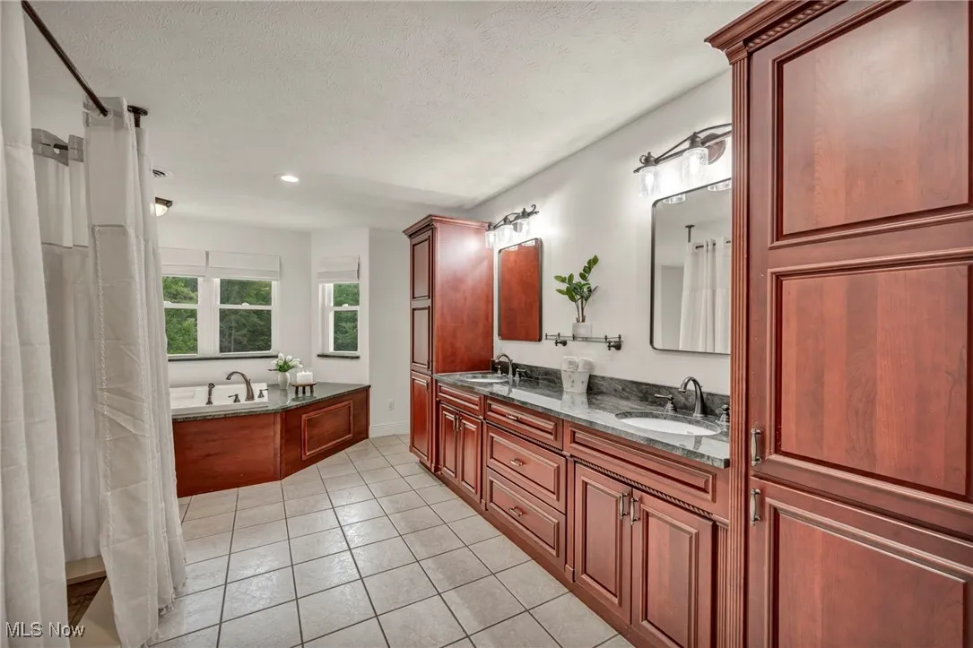 12105 Girdled Road, Concord, Ohio 44077,MLS Now Listing ID
