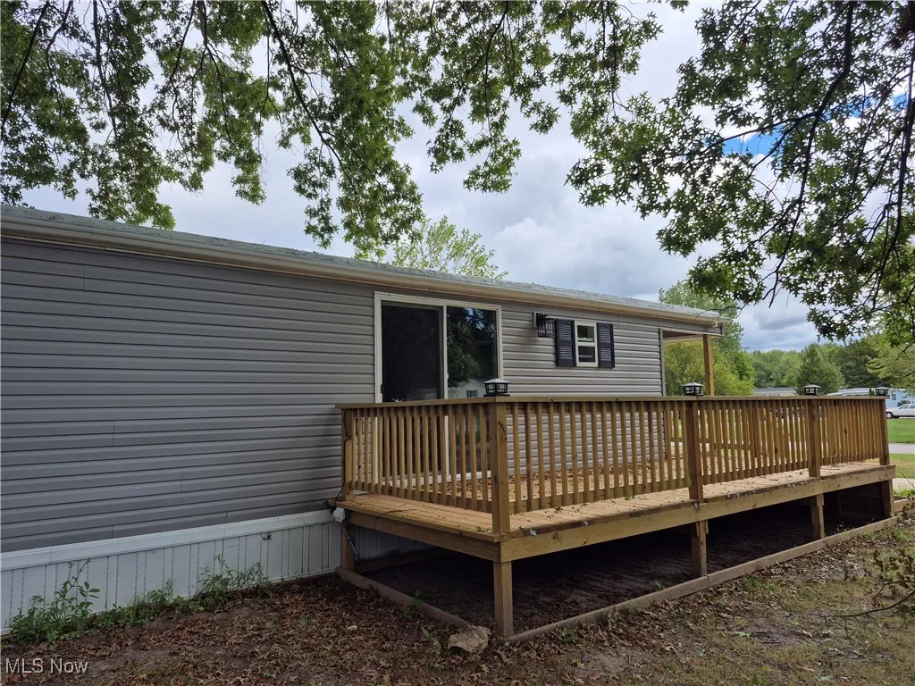 100 Chaucer Court, Elyria, Ohio 44035,MLS Now Listing ID