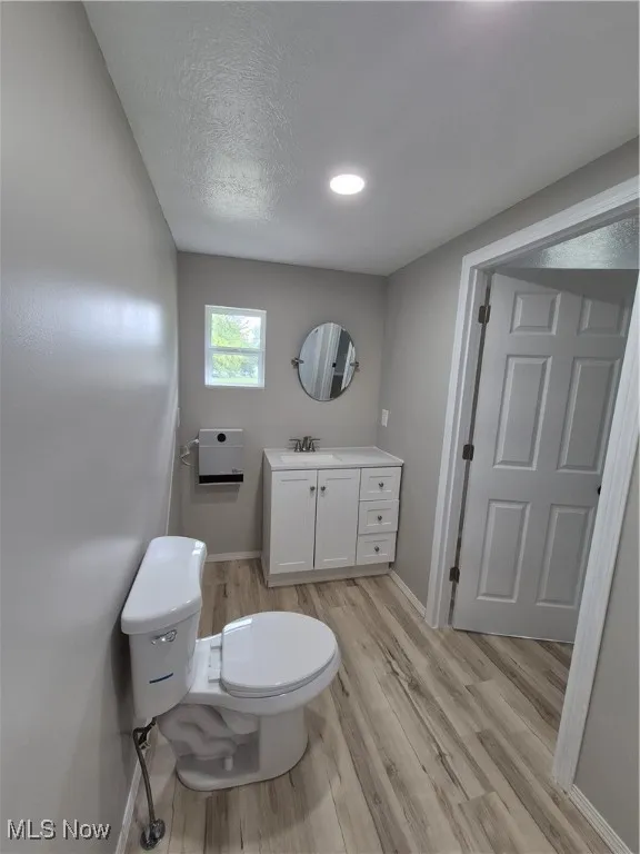 100 Chaucer Court, Elyria, Ohio 44035,MLS Now Listing ID