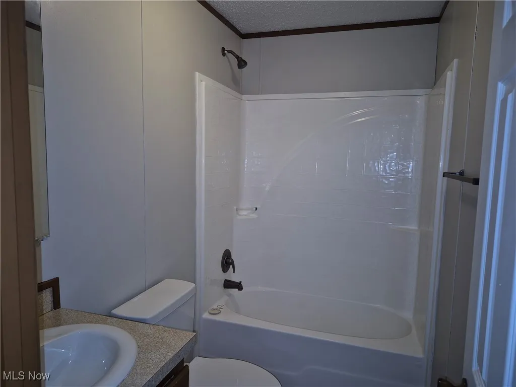 125 Cedar Brook Drive, Elyria, Ohio 44035,MLS Now Listing ID