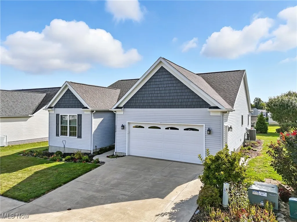5239 Monroe Square, Barberton, Ohio 44203,MLS Now Listing ID