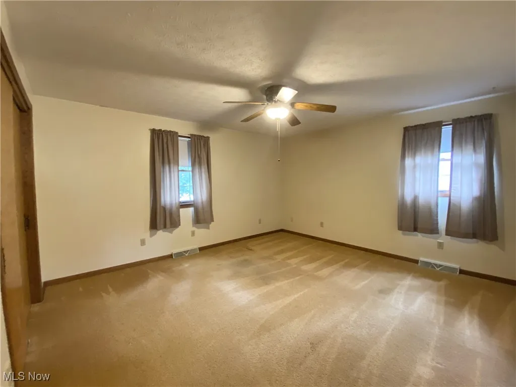 201 NE Parkhill Drive, Sugarcreek, Ohio 44681,MLS Now Listing ID