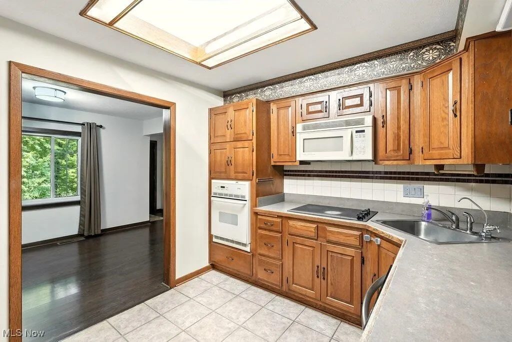 2200 Yellow Creek Road, Akron, Ohio 44333,MLS Now Listing ID