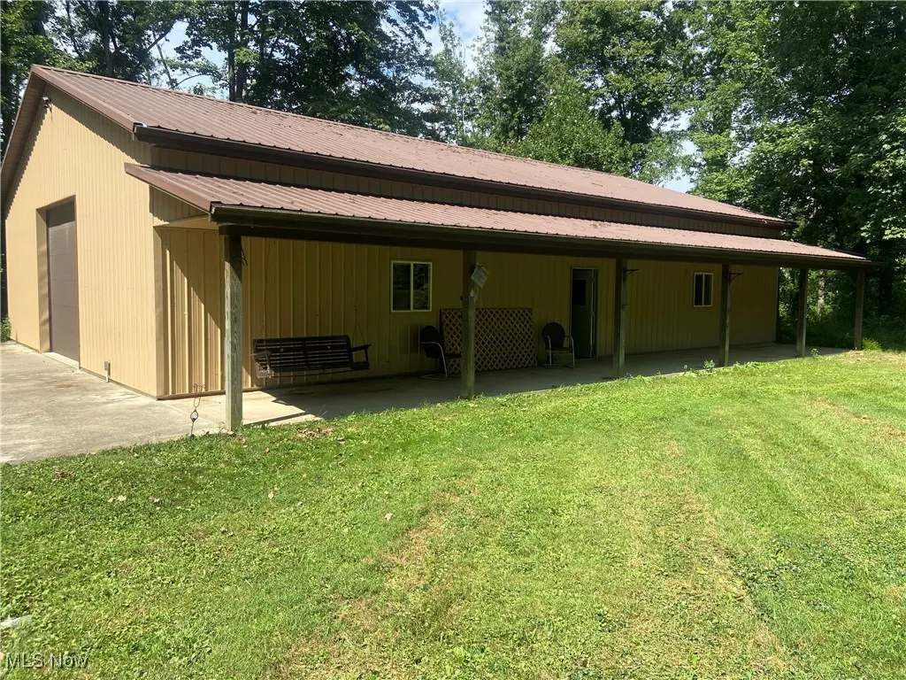 90X40 pole barn