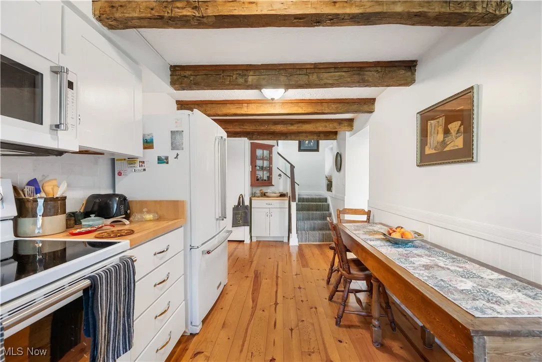 Stairs to upstairs bedroom