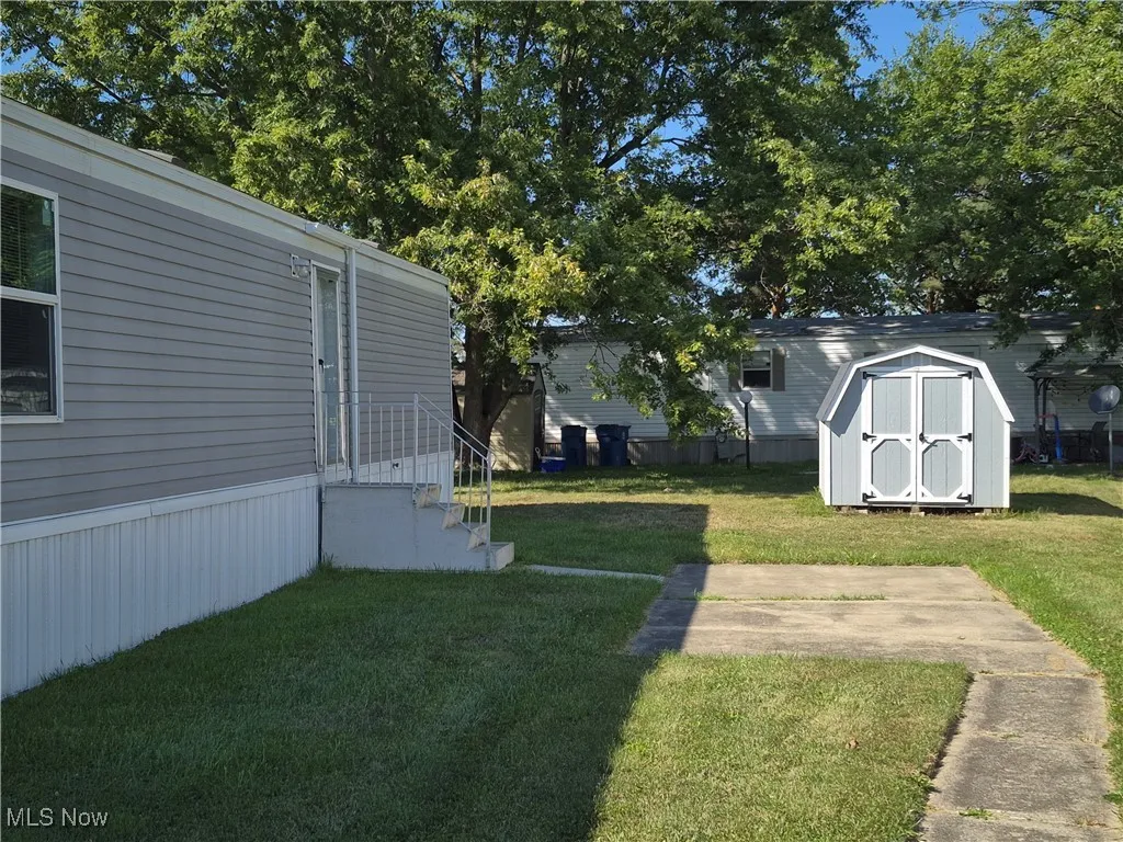 120 Kenny Brook Lane, Elyria, Ohio 44035,MLS Now Listing ID