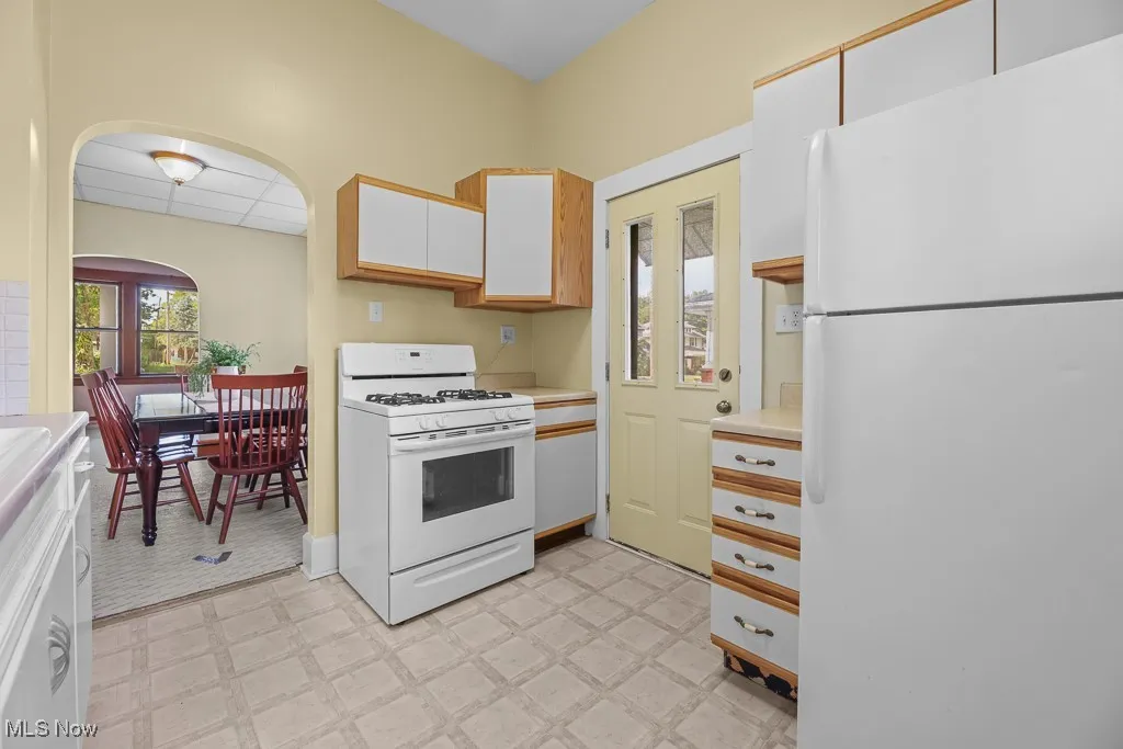 725 W Summit Street, Alliance, Ohio 44601,MLS Now Listing ID