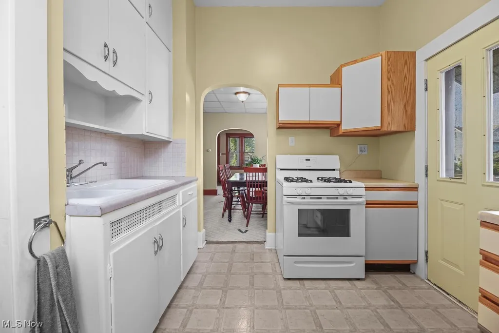 725 W Summit Street, Alliance, Ohio 44601,MLS Now Listing ID