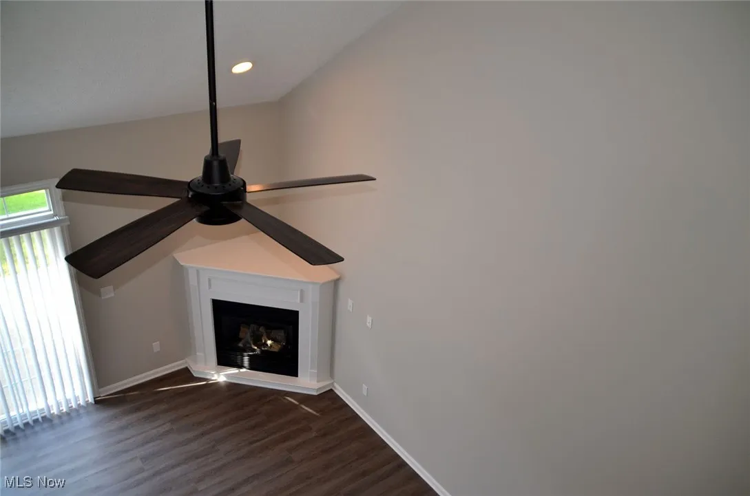 Vaulted Ceilings very large living room, sliding doors to patio