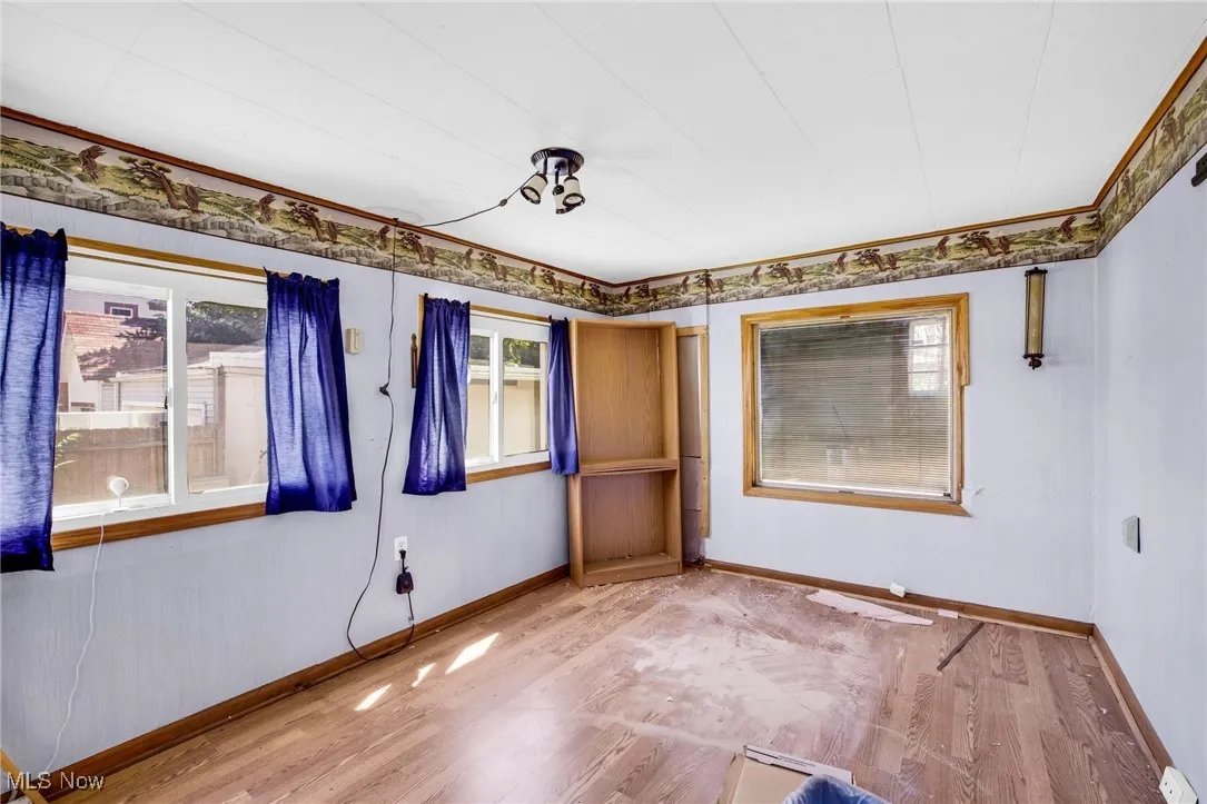 1524 Harrisburg Road, Canton, Ohio 44705,MLS Now Listing ID