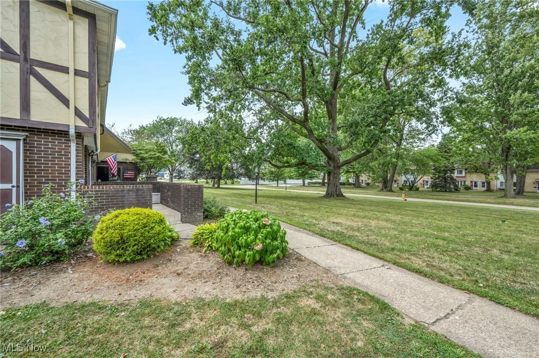 8240 Deepwood Boulevard # Bldg. 7/Unit 8, Mentor, Ohio 44060,MLS Now Listing ID