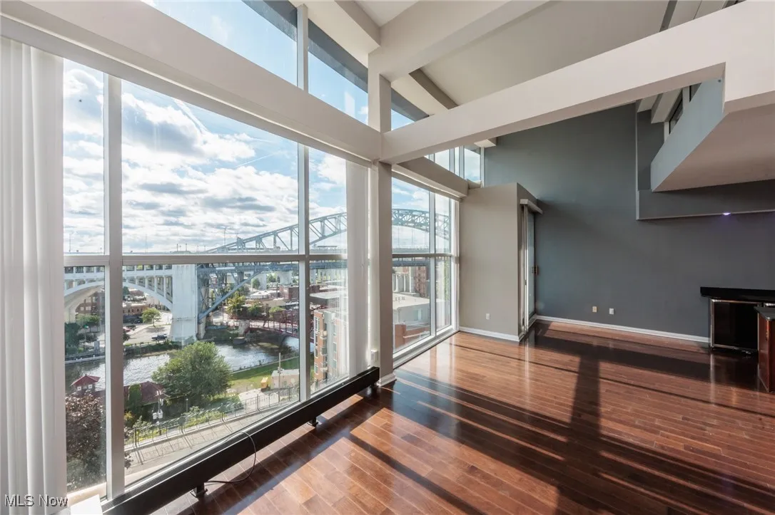 1237 Washington Street # 1204, Cleveland, Ohio 44113,MLS Now Listing ID