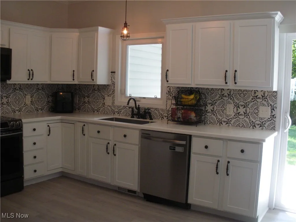 604 Beacon Drive, Painesville, Ohio 44077,MLS Now Listing ID