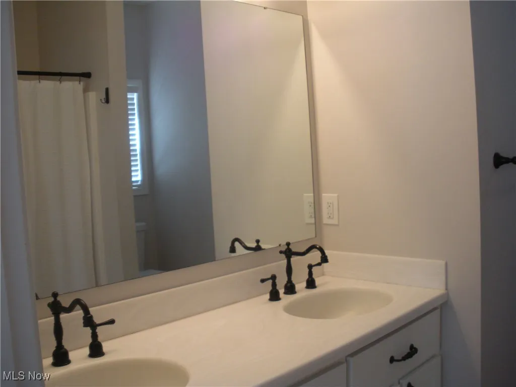 604 Beacon Drive, Painesville, Ohio 44077,MLS Now Listing ID
