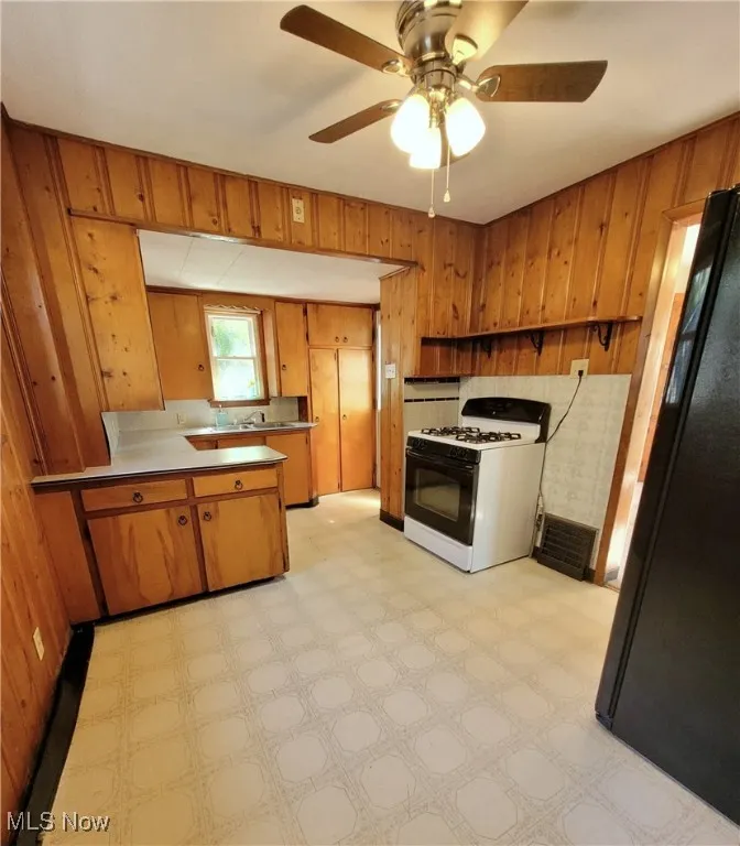 261 Grandview Avenue, Wadsworth, Ohio 44281,MLS Now Listing ID