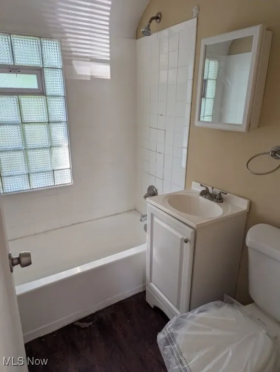 1542 E 256th Street, Euclid, Ohio 44132,MLS Now Listing ID