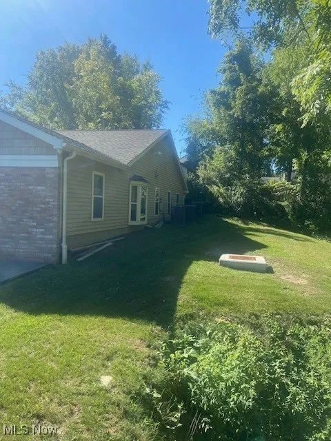 238 S Meridian, Youngstown, Ohio 44509,MLS Now Listing ID