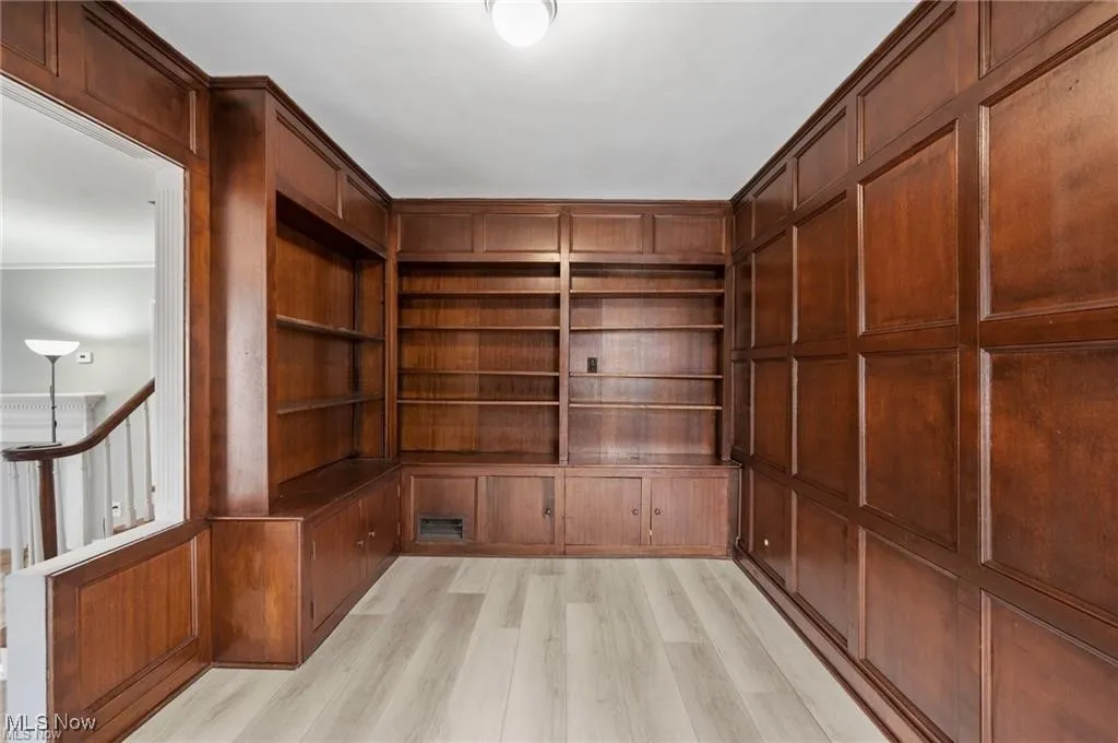 3881 Meadowbrook Boulevard, University Heights, Ohio 44118,MLS Now Listing ID