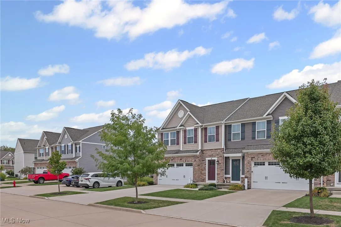 3226 Broadleaf Way, Brunswick, Ohio 44212,MLS Now Listing ID