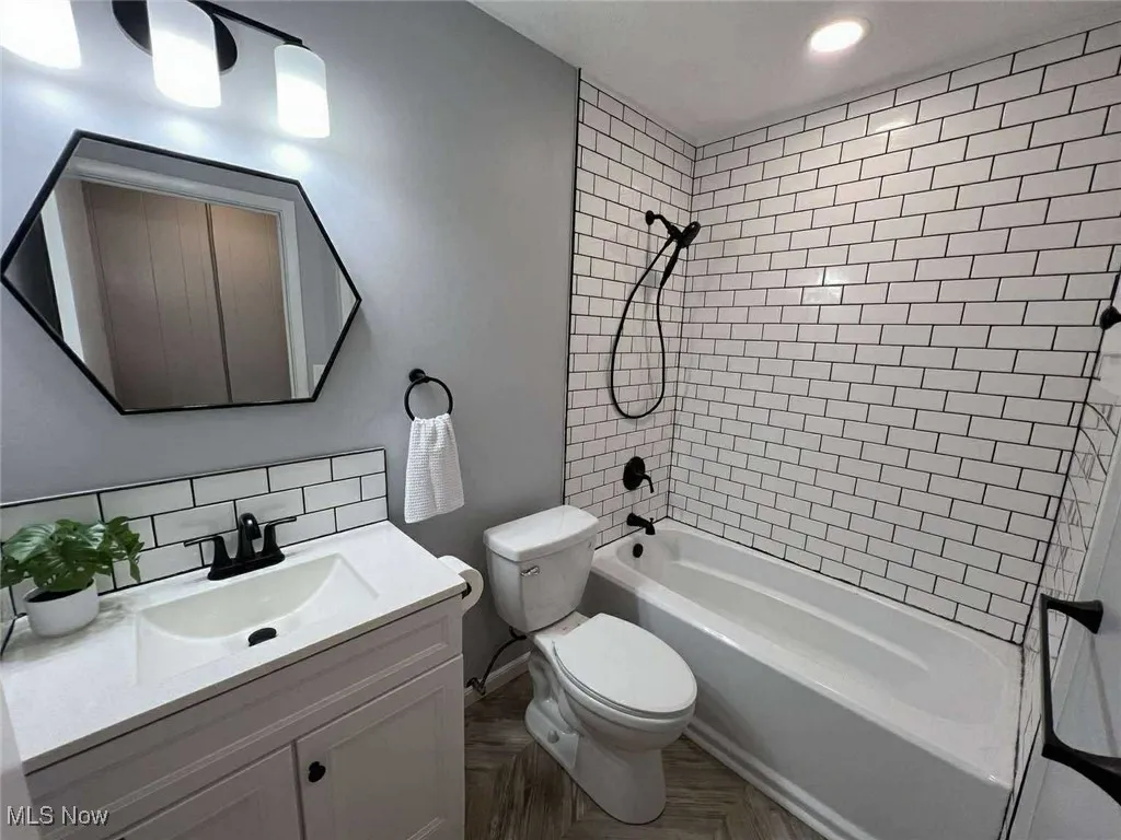 4945 Shady Moss Lane, North Ridgeville, Ohio 44039,MLS Now Listing ID