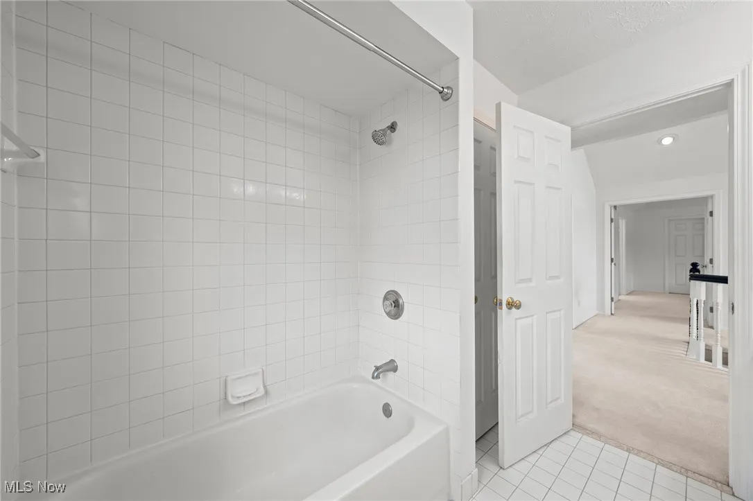 5330 Charles Place, Highland Heights, Ohio 44143,MLS Now Listing ID