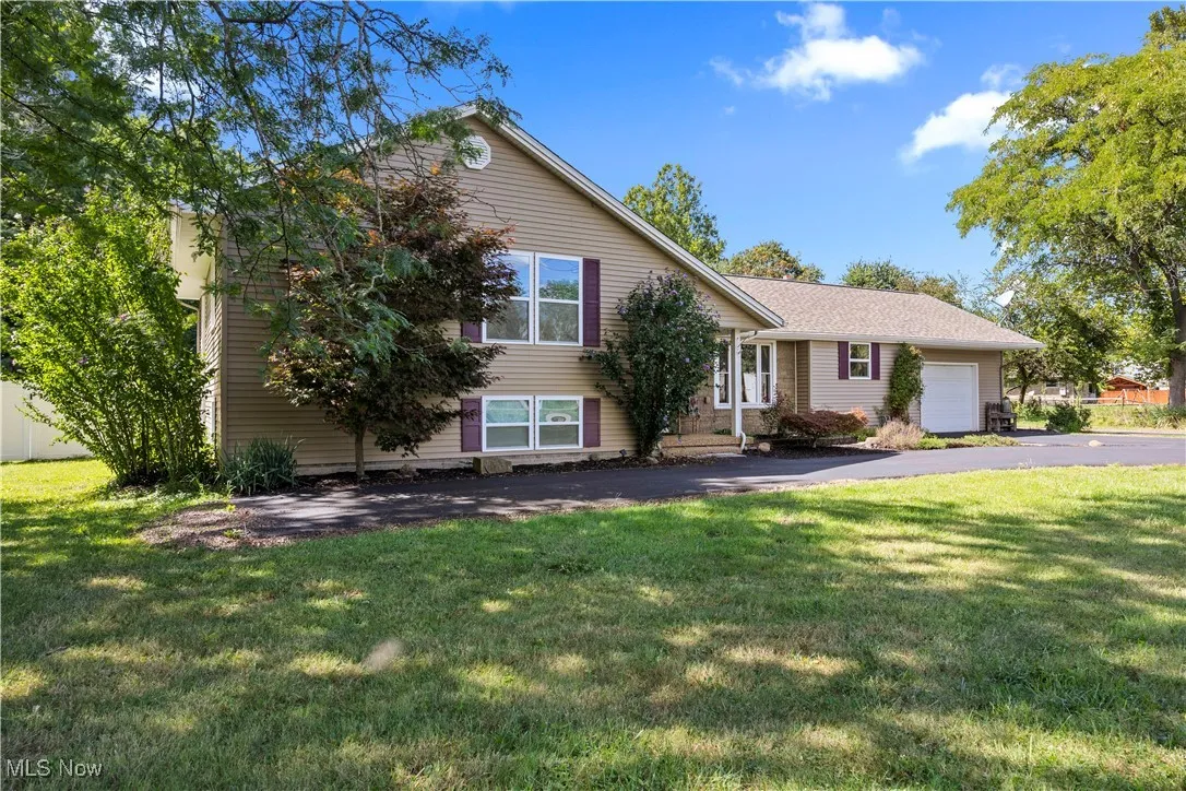 1250 N Main Street, Amherst, Ohio 44001,MLS Now Listing ID