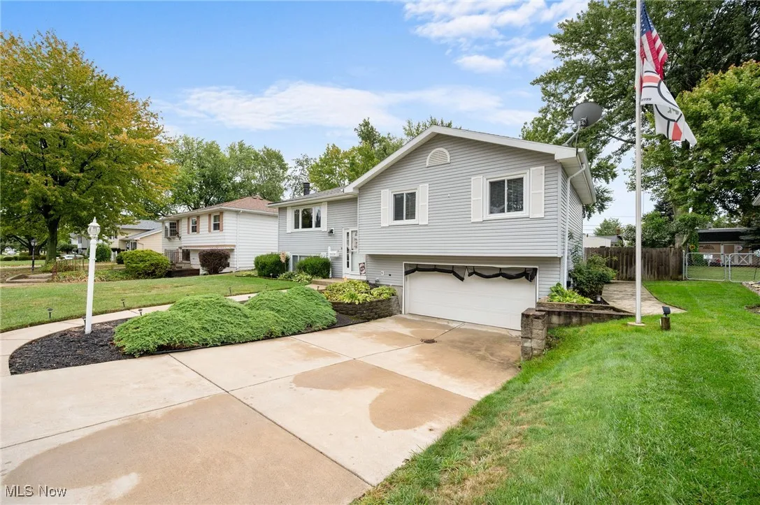 36536 Lakehurst Drive, Eastlake, Ohio 44095,MLS Now Listing ID