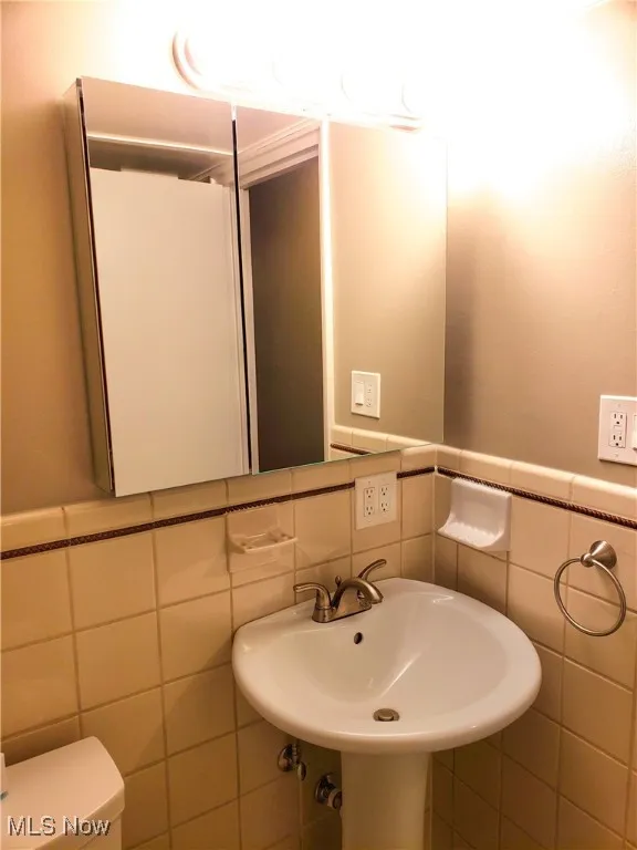 11820 Edgewater Drive # 506, Lakewood, Ohio 44107,MLS Now Listing ID