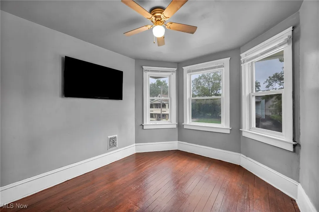 1194 E 84th Street, Cleveland, Ohio 44103,MLS Now Listing ID