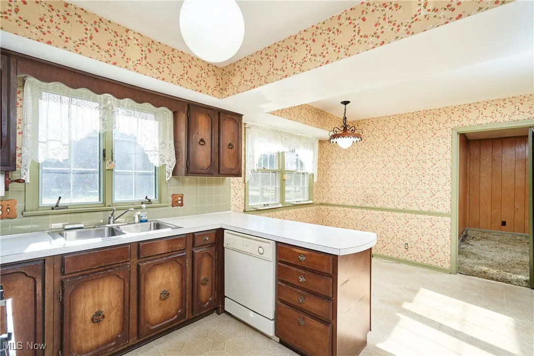 941 S Hametown Road, Akron, Ohio 44321,MLS Now Listing ID