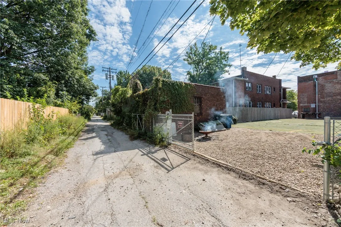 7948 Lorain Avenue, Cleveland, Ohio 44102,MLS Now Listing ID