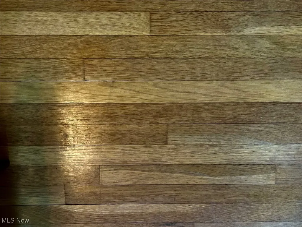 True Oak, Hardwood Floors