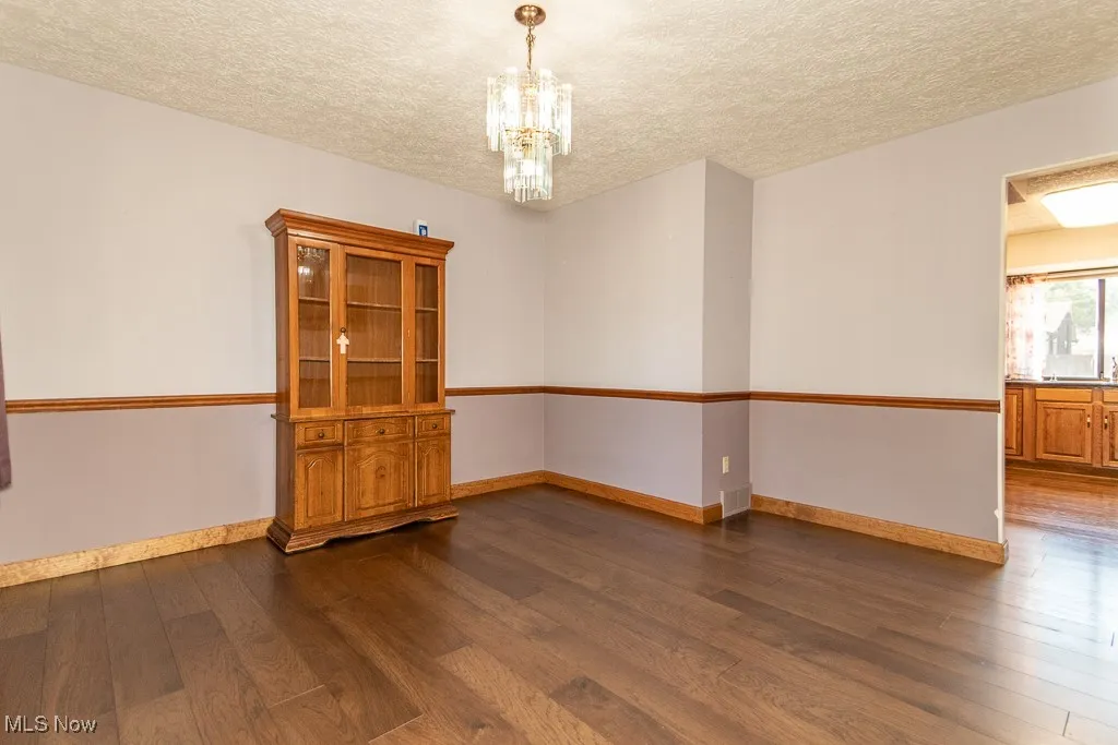 Dining room with easy kitchen access
