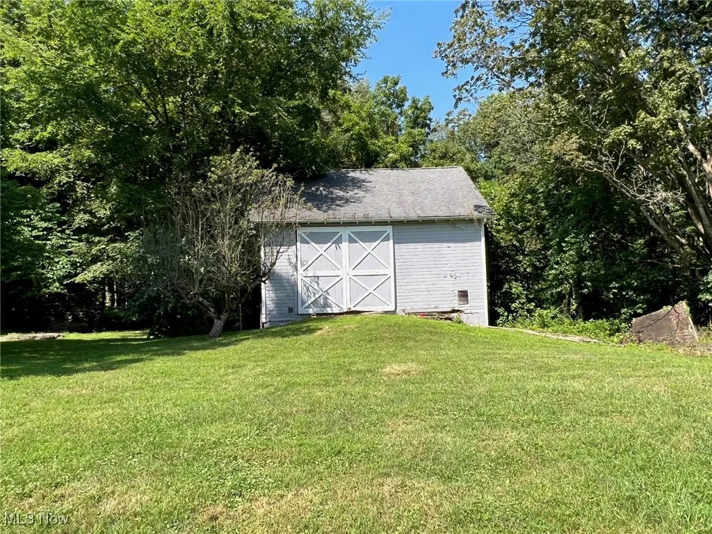 Barn