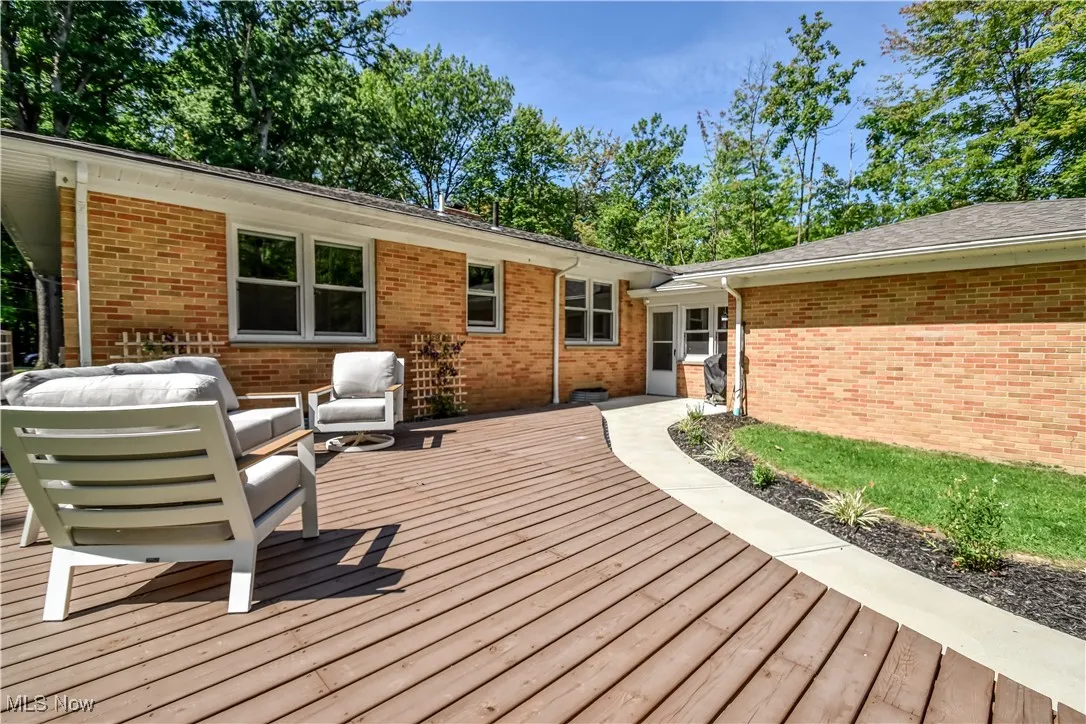 27828 White Road, Willoughby Hills, Ohio 44092,MLS Now Listing ID
