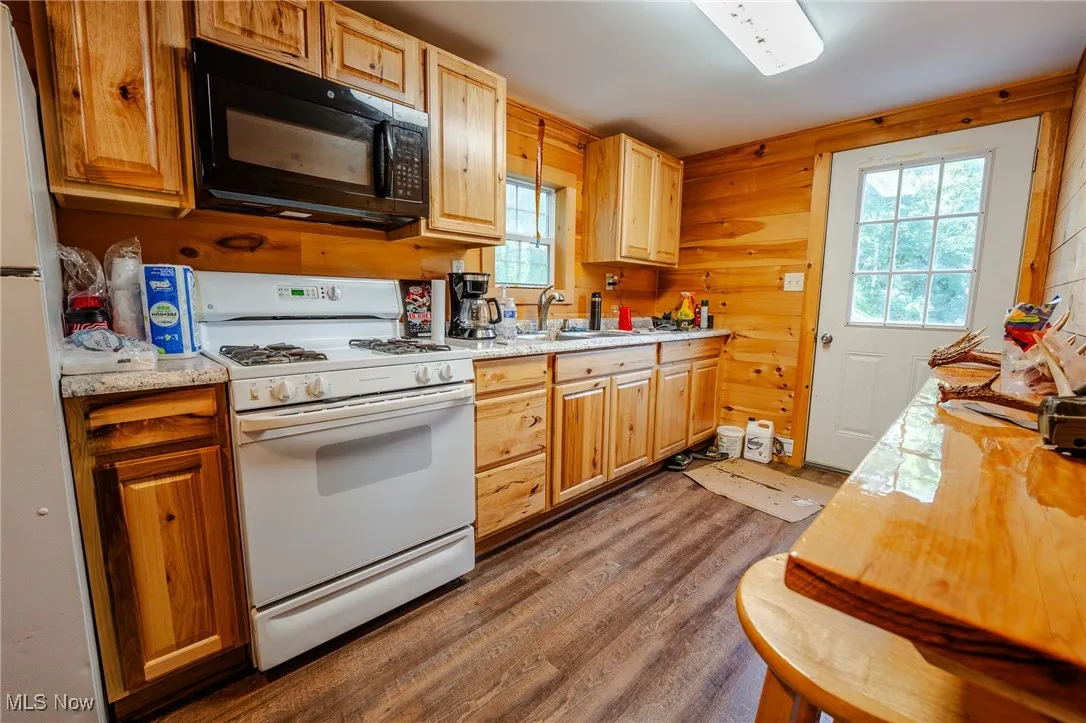 37245 Rife Rd., Middleport, Ohio 45760,MLS Now Listing ID