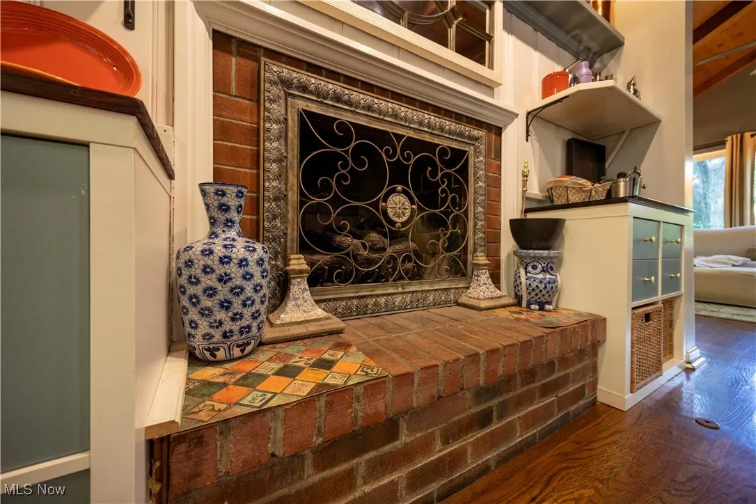Detailed view of wood finished floors