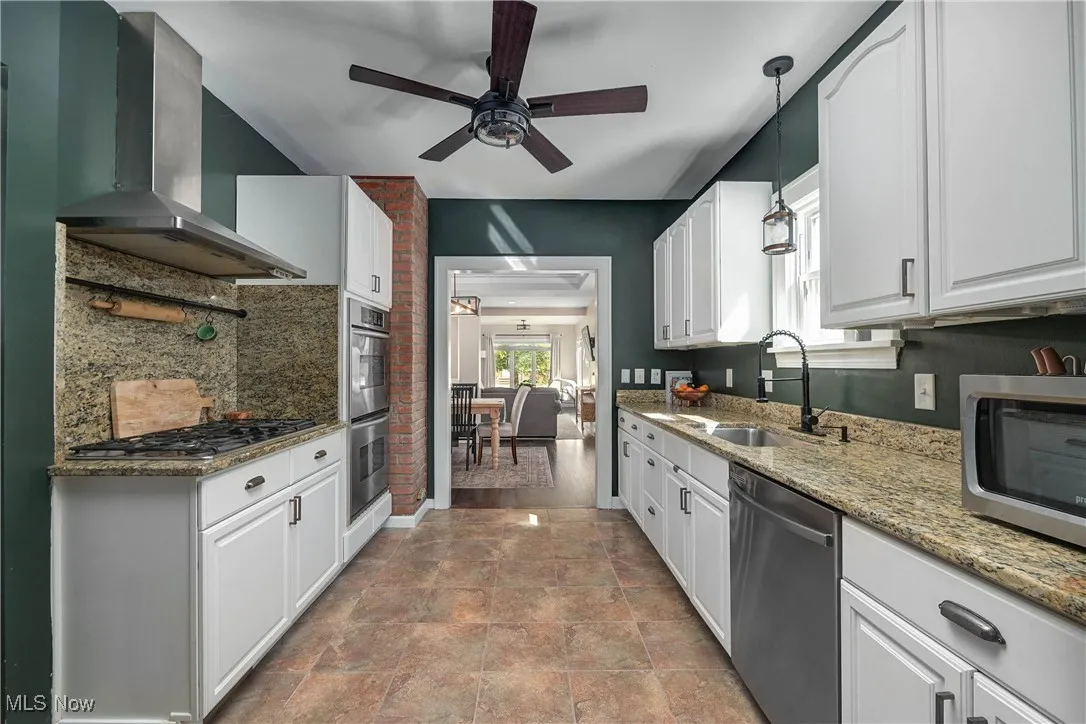 3942 W 160th Street, Cleveland, Ohio 44111,MLS Now Listing ID